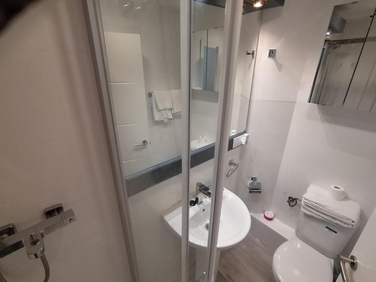 Apartamento Para 4 - Puerta Del Sol Madrid Kültér fotó